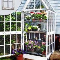 Window greenhouse