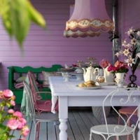 dining-on-a-colorful-porch